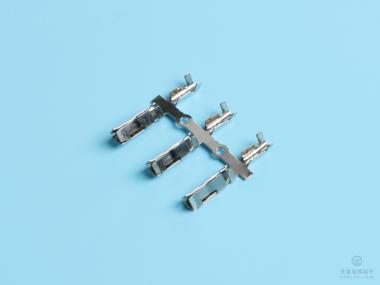 三角型端子，配公端直徑2.5-3.0.（A01-02）
